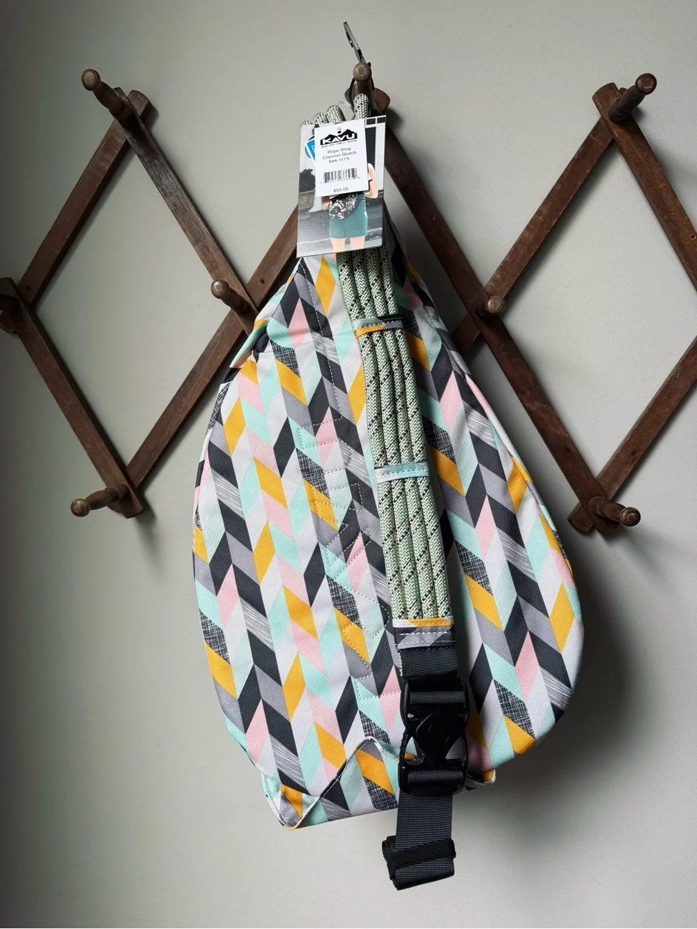 Kavu Rope Sling Chevron Sketch Sling Bag/ Backpack Brand New With Tags